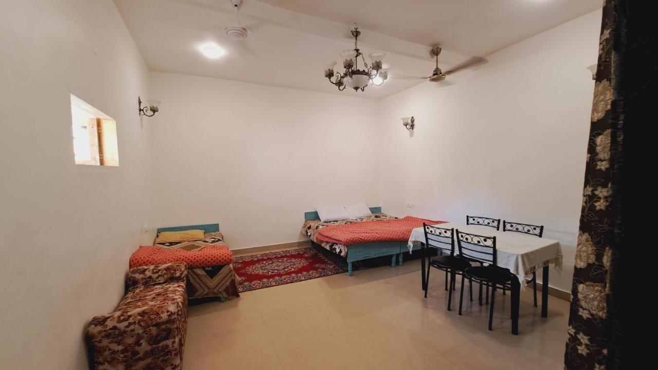 Sufi Khandar Home Stay New Delhi Exterior photo