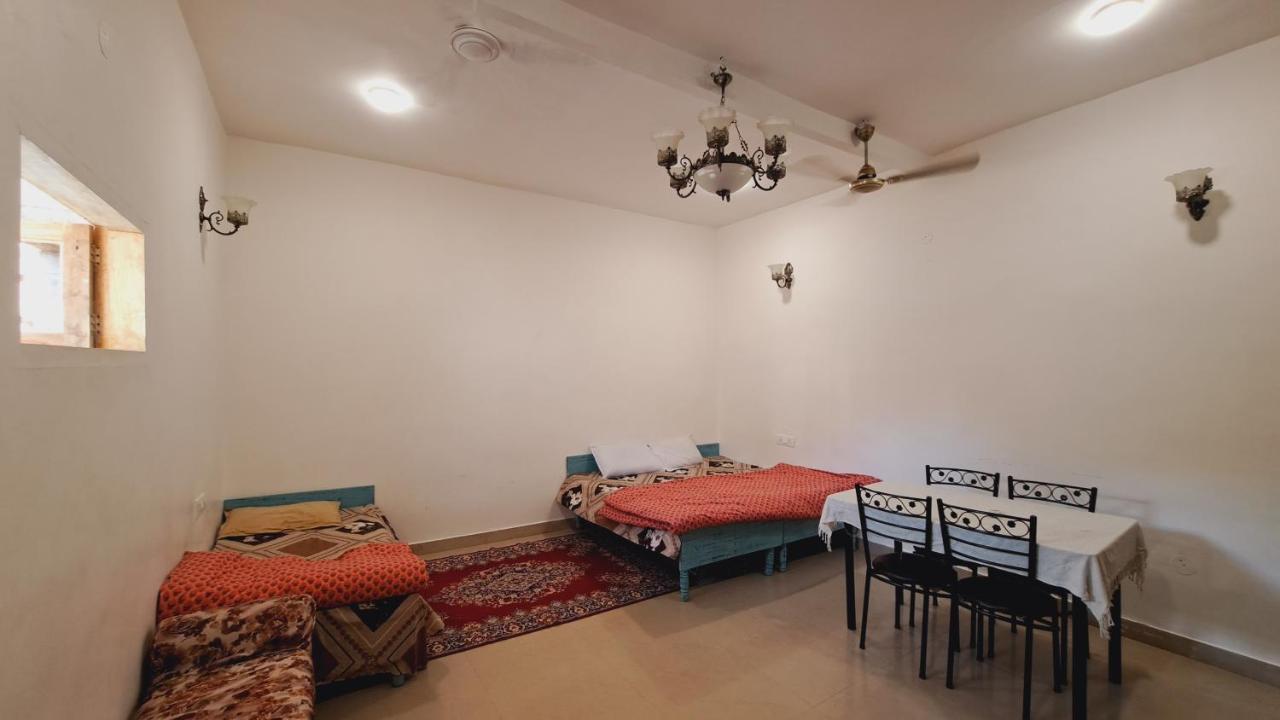 Sufi Khandar Home Stay New Delhi Exterior photo